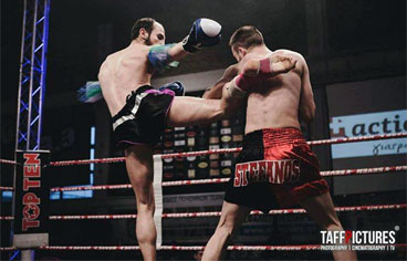 Αγώνας muay thai